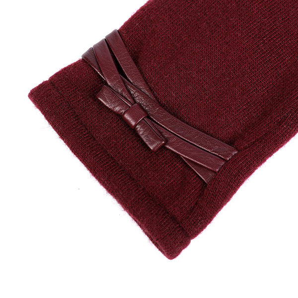 Cut&sewn women's knit gloves wool/nylon AW2025-56