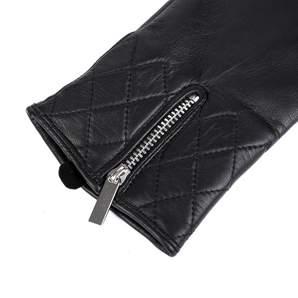 Fashion & warm women leather gloves sustainable material AW2025-31