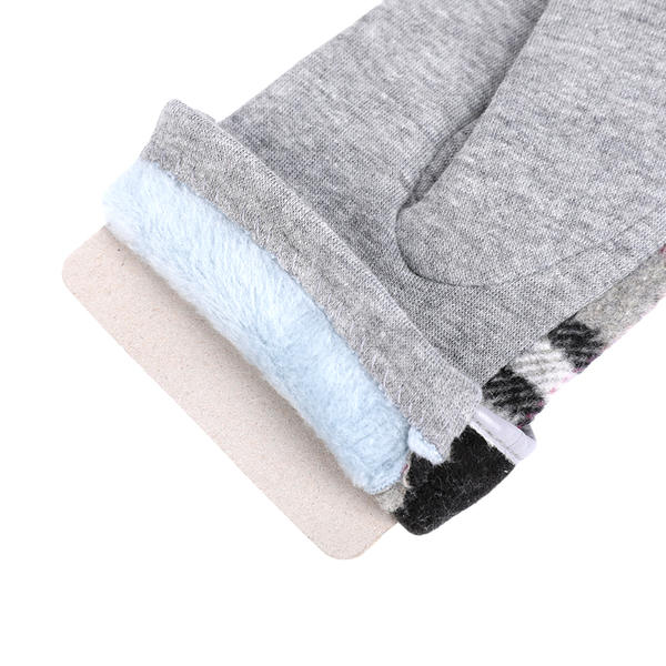 Polyester+wool/nylon cut&sewn women's knit gloves AW2025-57