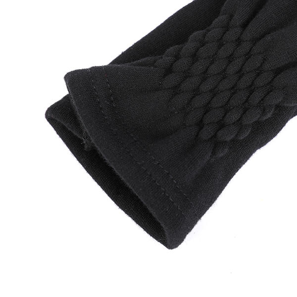 Black or colorful color cut&sewn women's knit gloves sustainable material AW2025-69